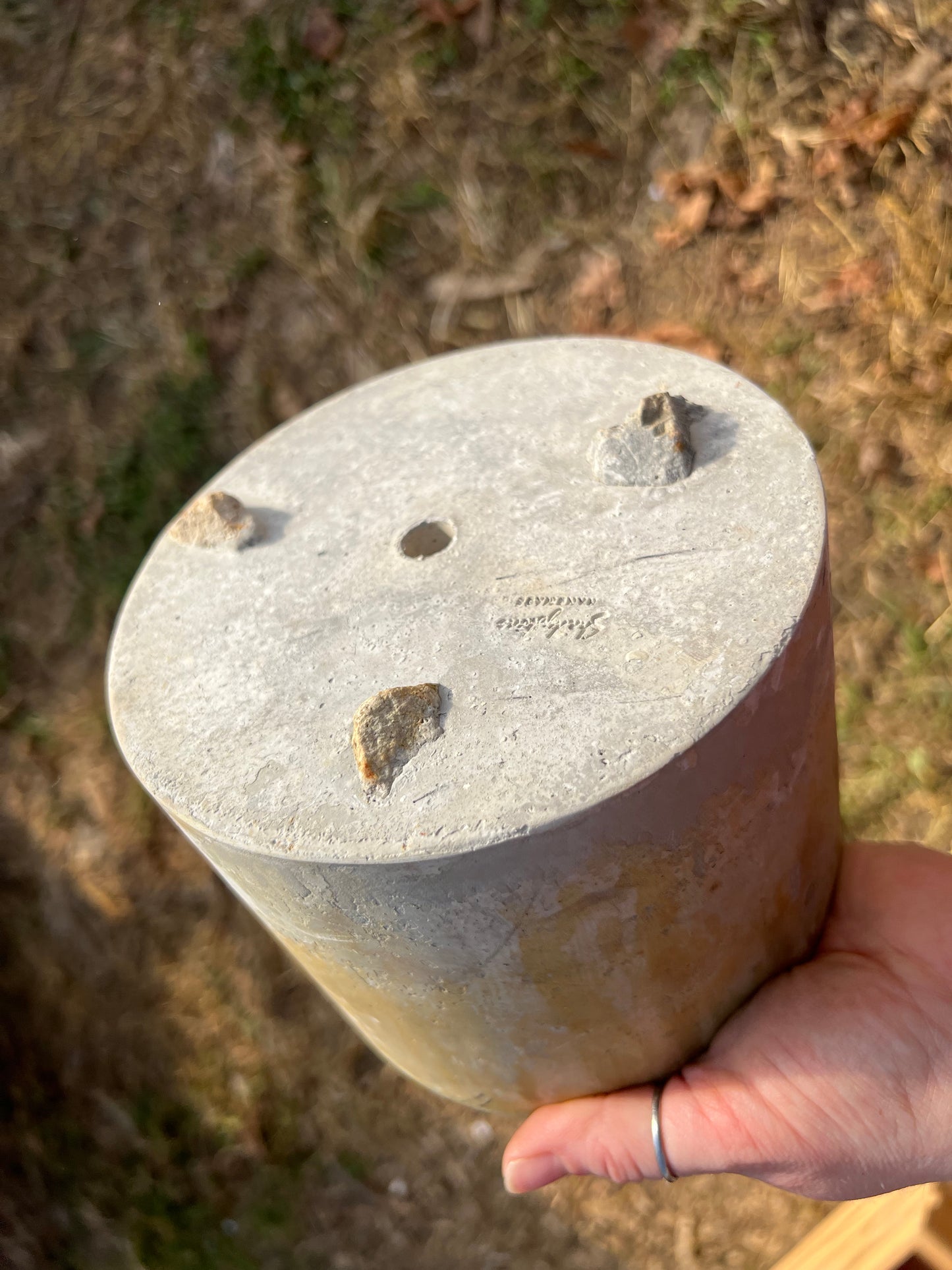 Shadystone Round Footed Pot