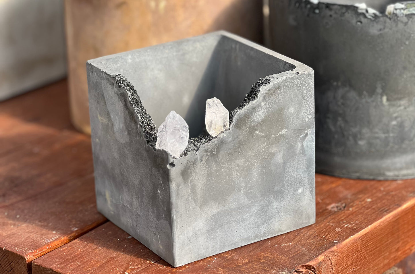 Shadystone Quartz Crystal Square Pot